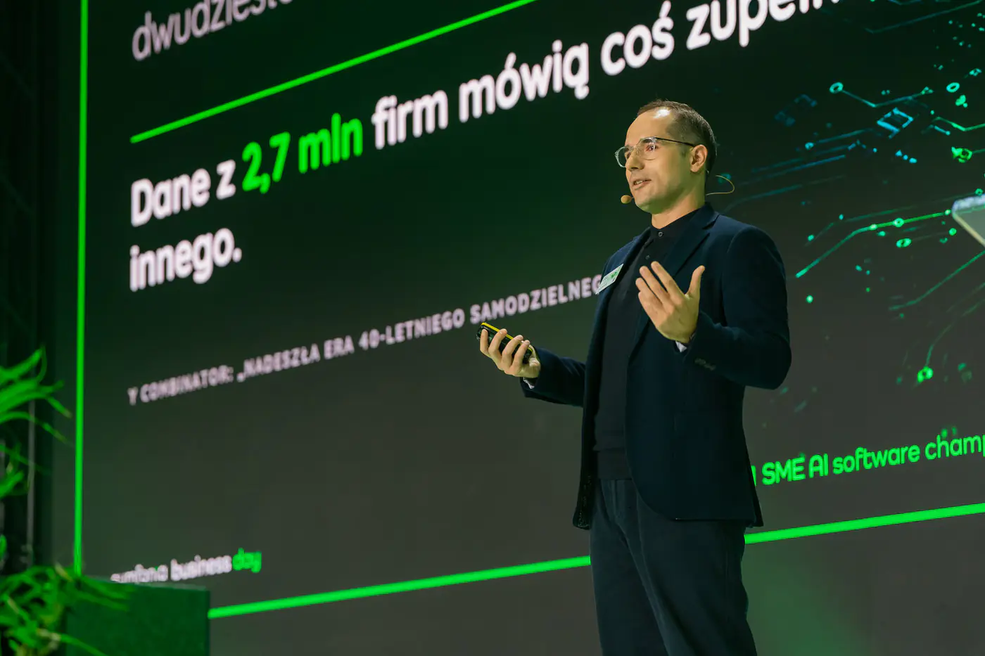 Maciej Sobczak z imprv.ai na scenie Symfonia Business Day 2026